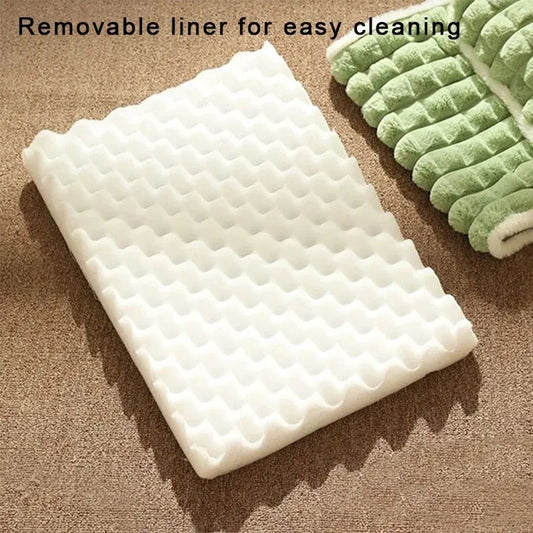 Four Seasons Dog Bed